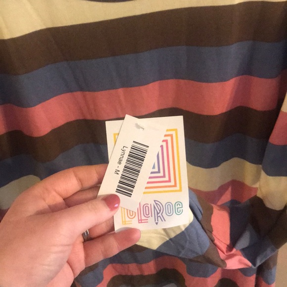 LuLaRoe lynnae - Picture 2 of 2